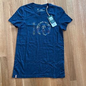 NWT Tentree very soft wildfields tee